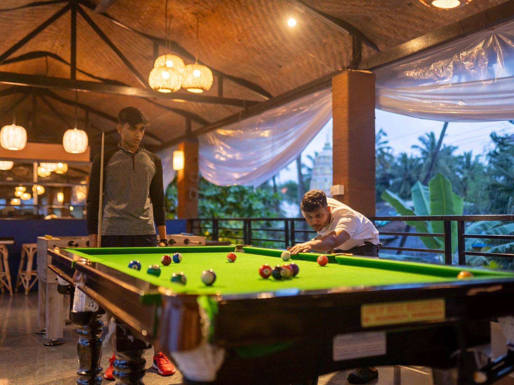 Madpackers Goa Anjuna - Bar Exterior foto